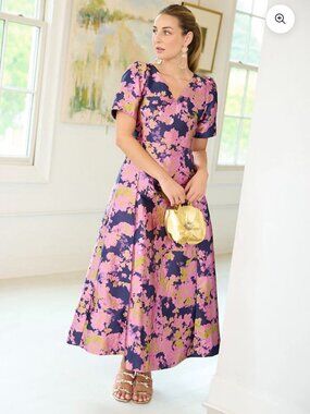 Abbey Glass Arden Gown, Medium